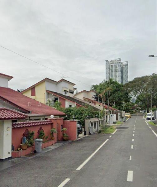 Untuk Dijual - Semi-Detached House at Taman Serene