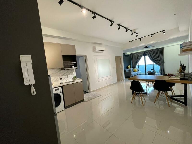 Untuk Dijual - Meridin Walk