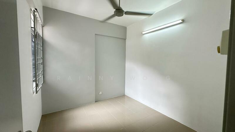 Untuk Disewa - Permai Jaya