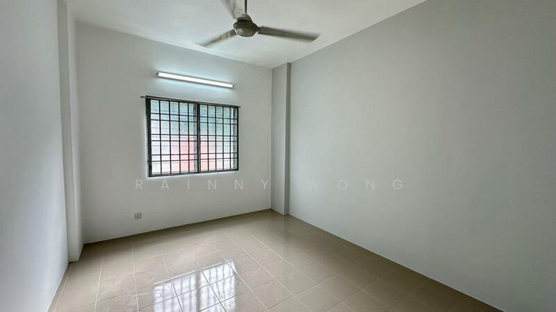 Untuk Disewa - Permai Jaya