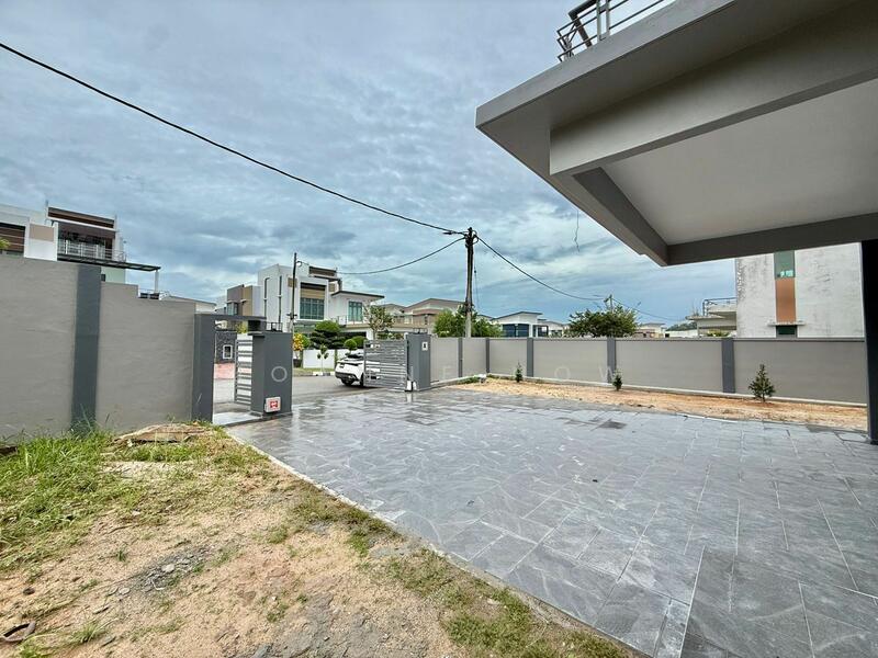 For Rent - Bungalow at Taman Vista Kirana