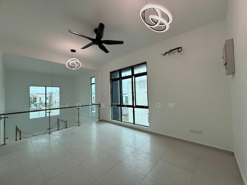 For Rent - Bungalow at Taman Vista Kirana