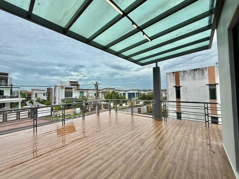 For Rent - Bungalow at Taman Vista Kirana