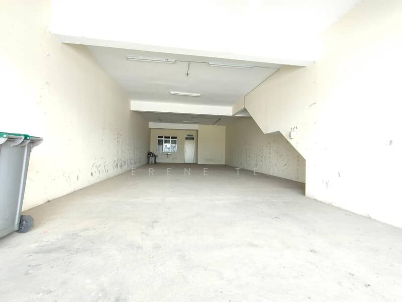 Untuk Dijual - Taman Emas Merah