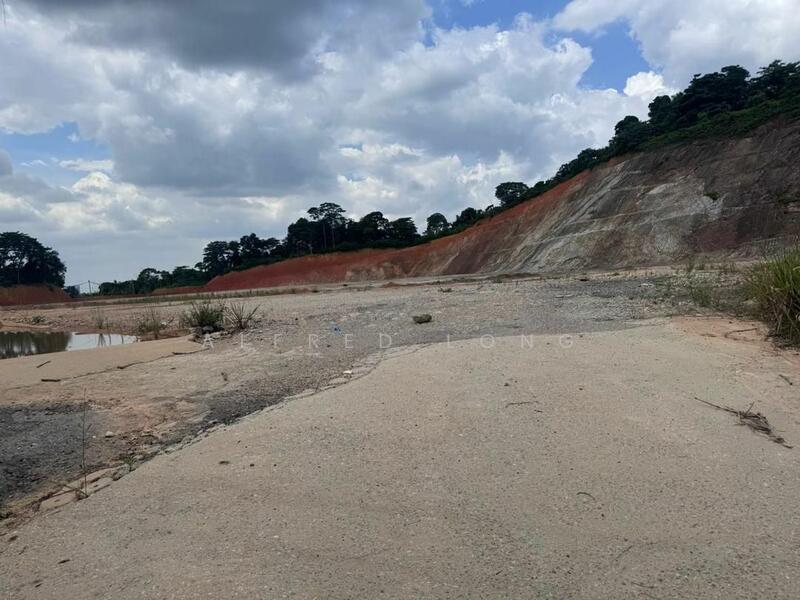 For Sale - 2 acres Medium Industrial Land @ Puchong