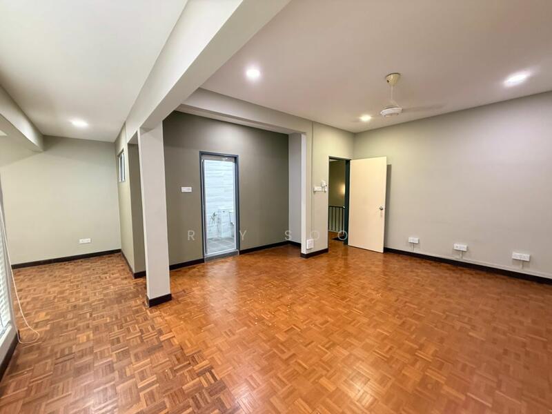 For Sale - 2-storey Terrace House at SS2