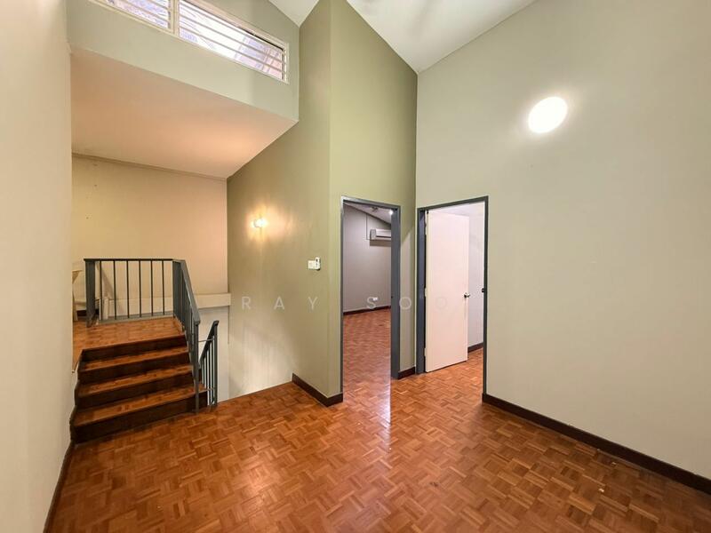 For Sale - 2-storey Terrace House at SS2