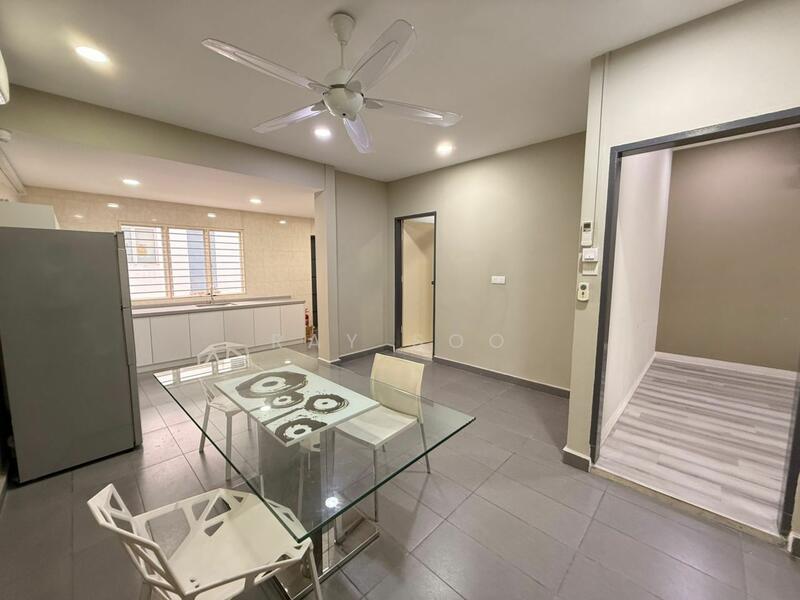 For Sale - 2-storey Terrace House at SS2