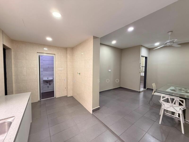 For Sale - 2-storey Terrace House at SS2