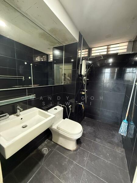 Untuk Dijual - Indah Court Apartment