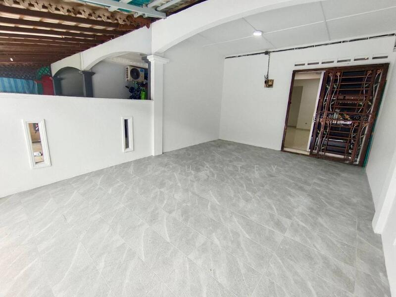 Untuk Dijual - Masai Masais