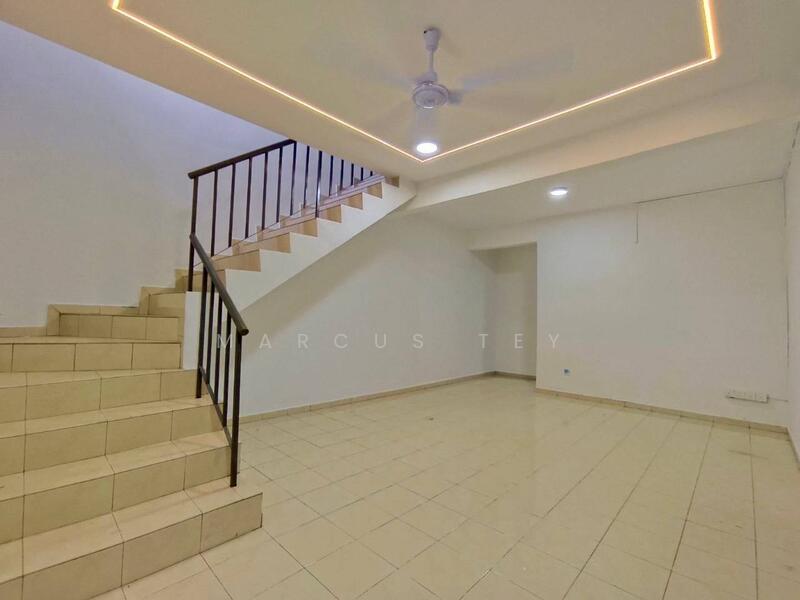 Untuk Dijual - Masai Masais