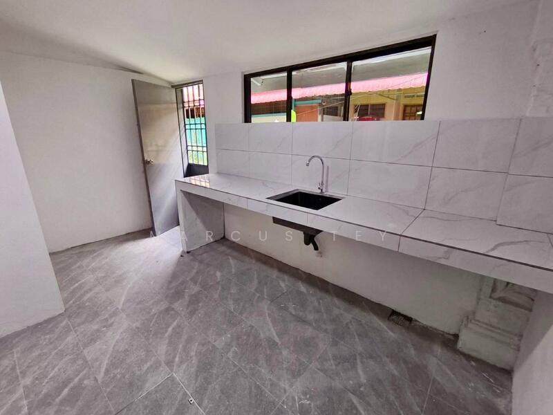 Untuk Dijual - Masai Masais