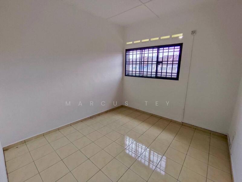 Untuk Dijual - Masai Masais