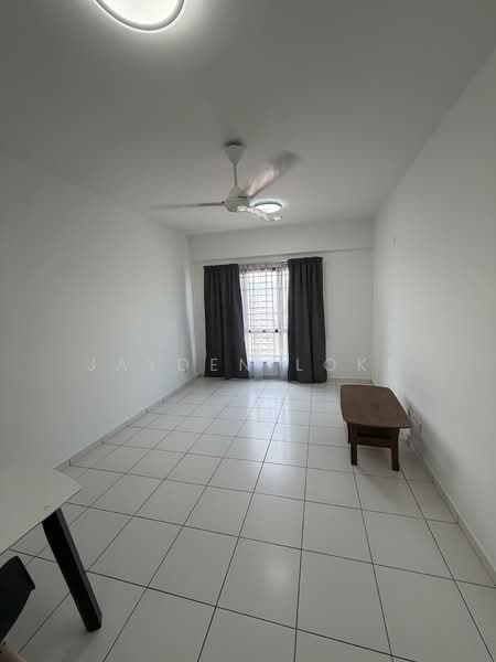 For Rent - Axis Residence