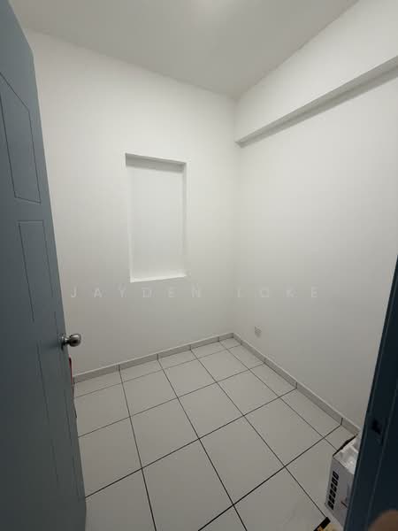 For Rent - Axis Residence