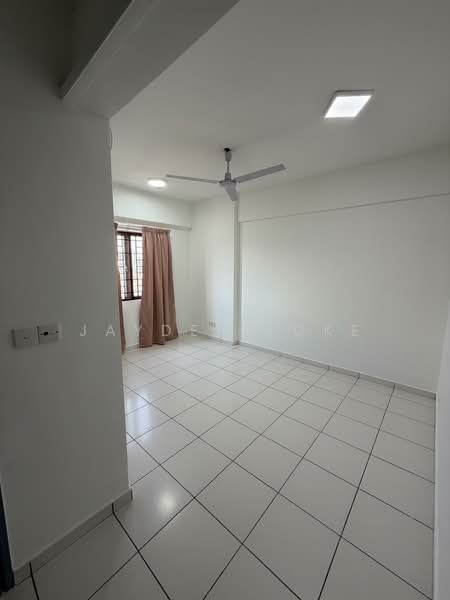 For Rent - Axis Residence