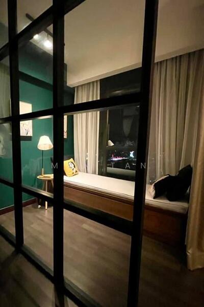 For Rent - 28 Boulevard