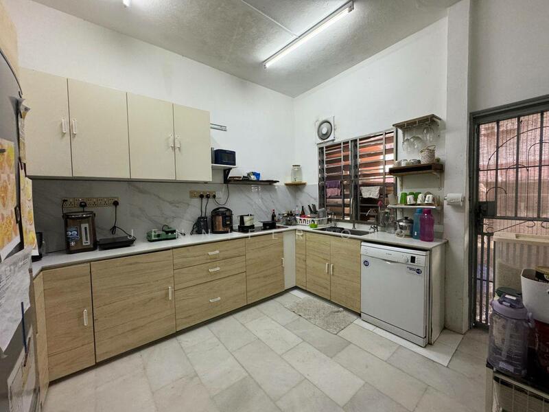 Untuk Dijual - Taman Johor Jaya