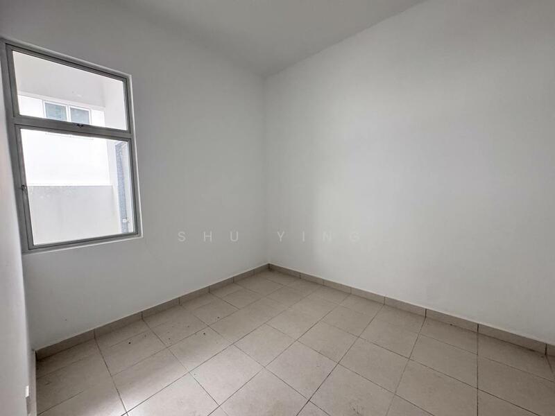 Untuk Dijual - Taman Pulai Mutiara 2.5 Storey Terace House