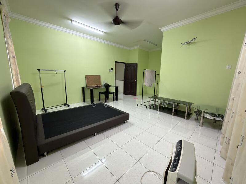 For Sale - Pengkalan Tiara Double Storey Semi D For Sale