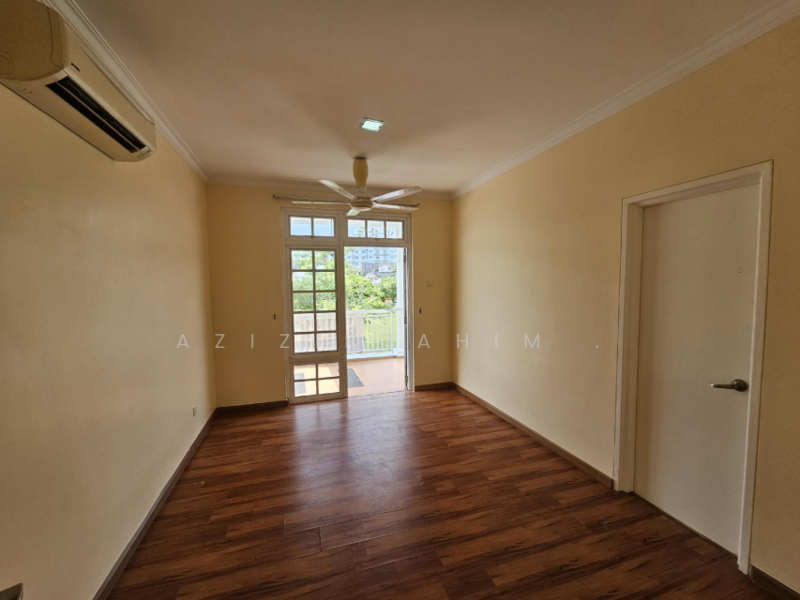 Untuk Disewa - 2 and a half Storey New Haven Semi D Putrajaya