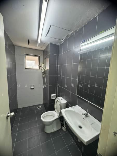Servis Apartment untuk Disewa di The Arc - Malik Sarwar - Bathroom - PropertyGuru.com.my