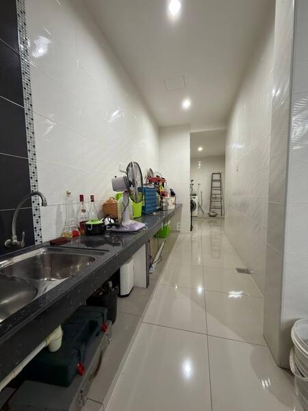 Untuk Dijual - Pengkalan Tiara