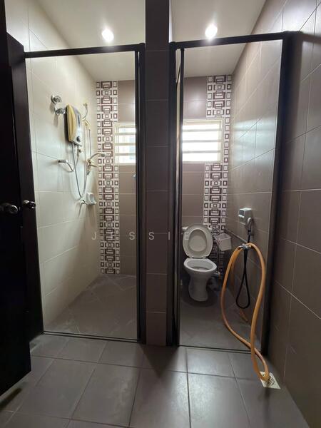 Untuk Dijual - Pengkalan Tiara