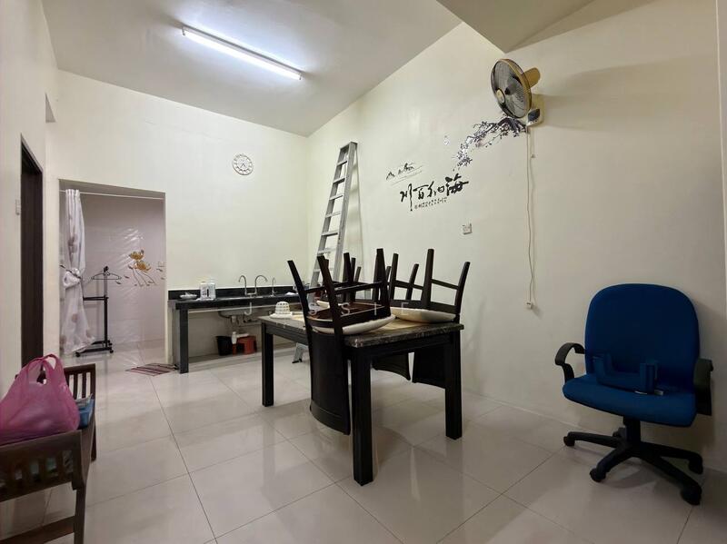 Untuk Dijual - Pengkalan Tiara