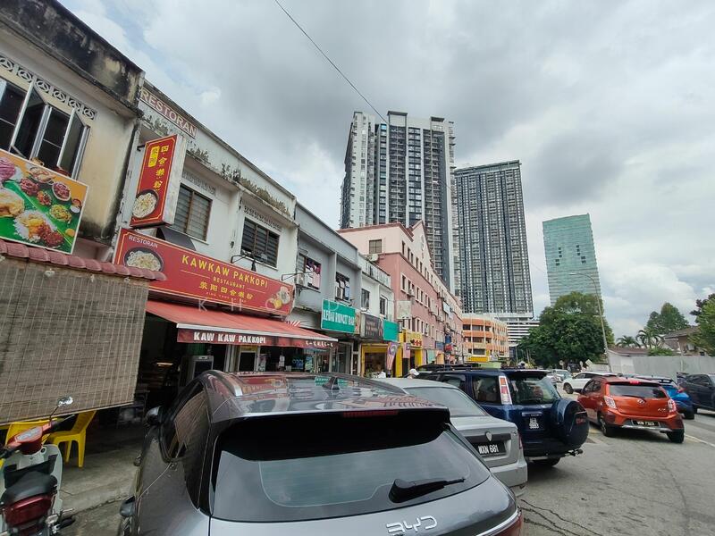 Untuk Dijual - Shop at Taman Tan Yew Lai