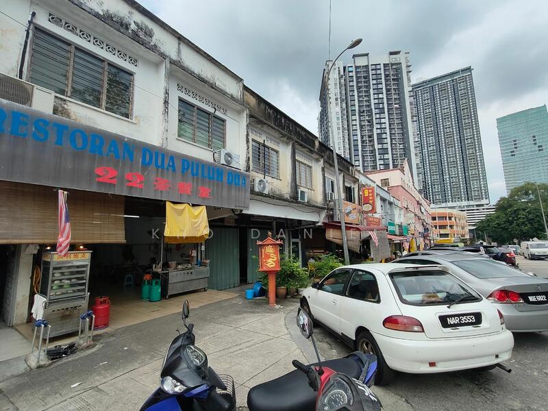 Untuk Dijual - Shop at Taman Tan Yew Lai