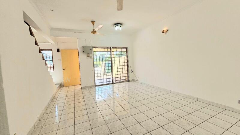 For Sale - 2-storey Terrace House at TAMAN PUCHONG UTAMA