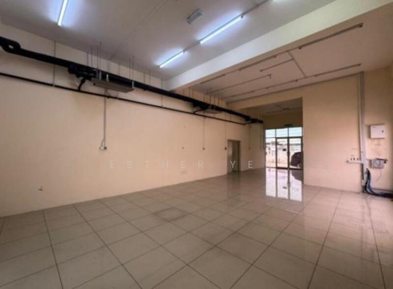 For Rent - Semi Detached Production area 5000sqft