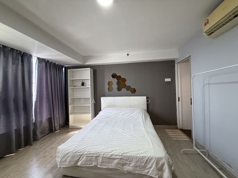 Kediaman Servis untuk Dijual di Halo Sunday @ Empire City - Ray Soo - Bedroom - PropertyGuru.com.my