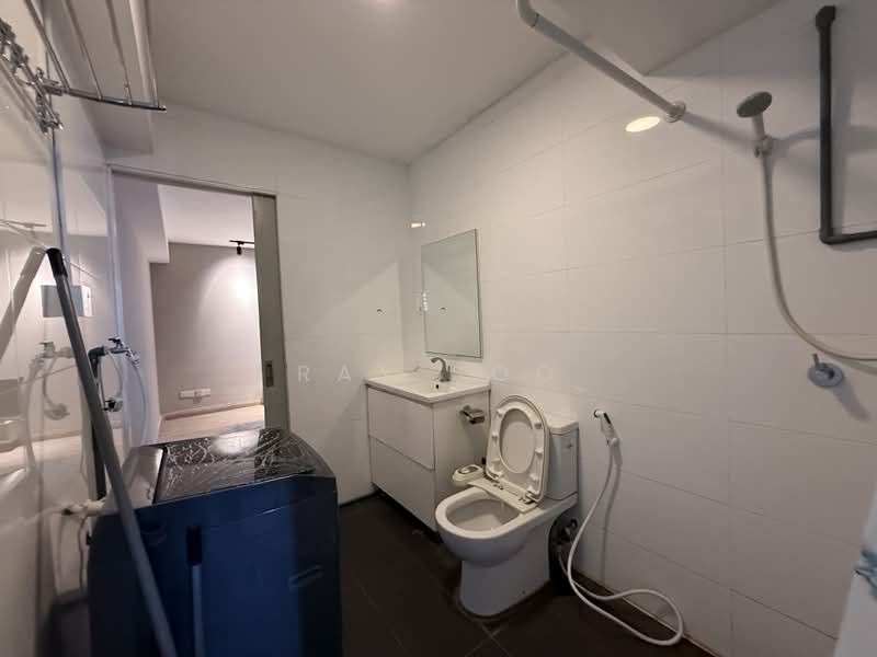 Kediaman Servis untuk Dijual di Halo Sunday @ Empire City - Ray Soo - Bathroom - PropertyGuru.com.my