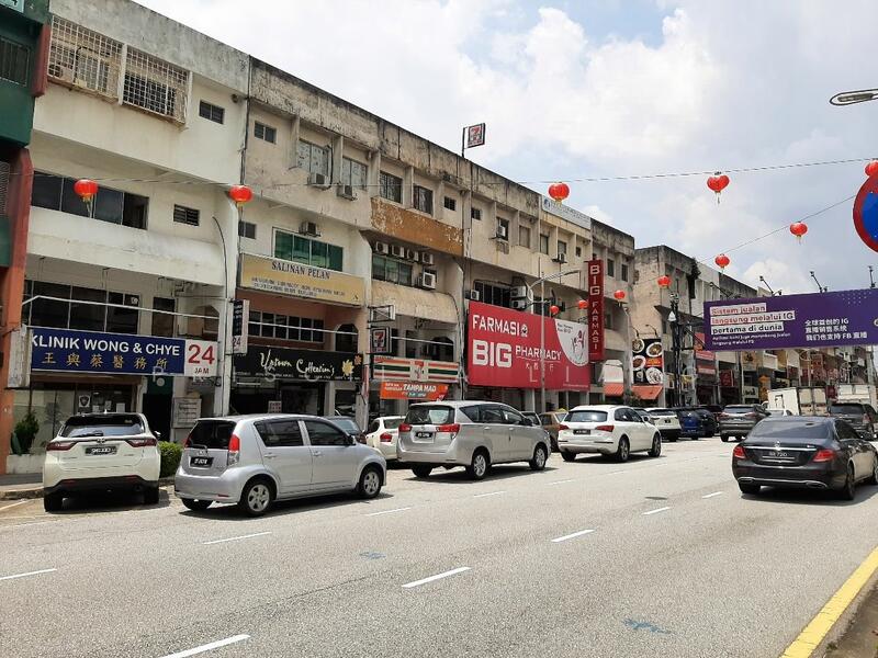 For Rent - Corner Adjoining 4 Storey Shop | Damansara Utama | Uptown, near SS2