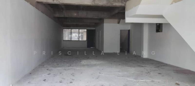 For Rent - Corner Adjoining 4 Storey Shop | Damansara Utama | Uptown, near SS2
