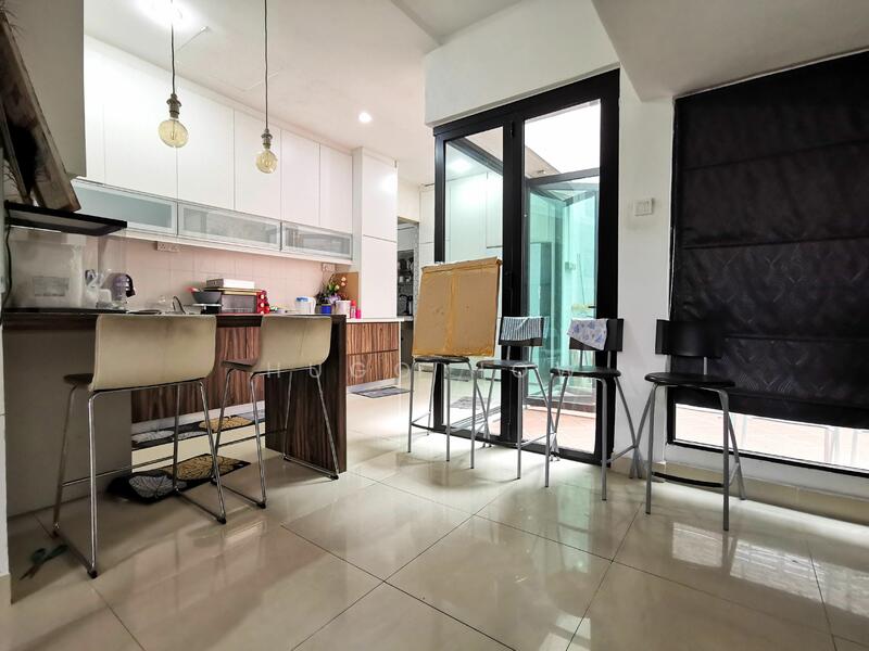 For Sale - Semi-Detached House at Laman Residen Kipark Sri Utara