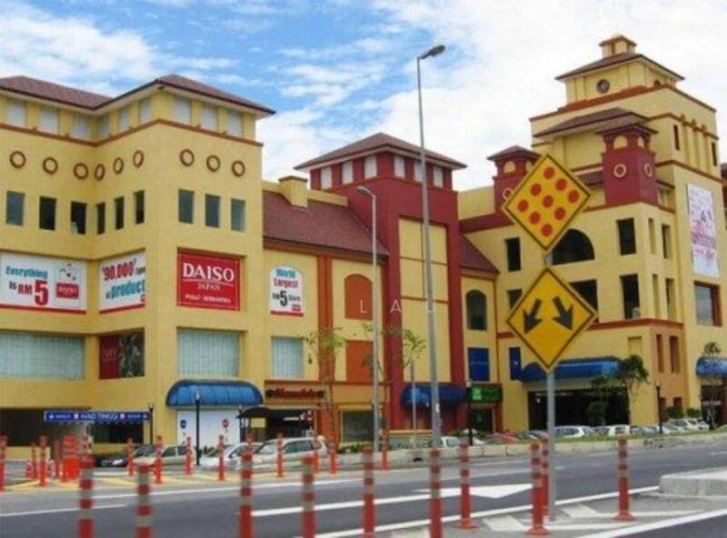 For Rent - 2nd Floor Renovated Shop Office @ Jalan Kenari 6 Bandar Puchong Jaya