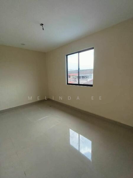 For Sale - Ulu Tiram Taman Desa Cemerlang Renovated 2 Storey Low Cost Terrace