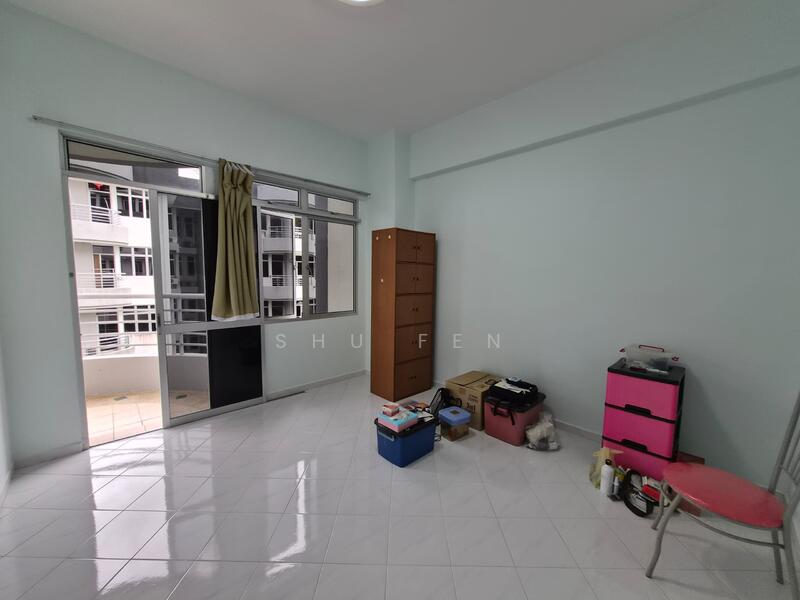 For Sale - Leader Garden