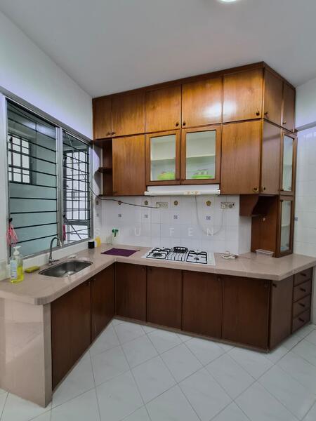 For Sale - Leader Garden