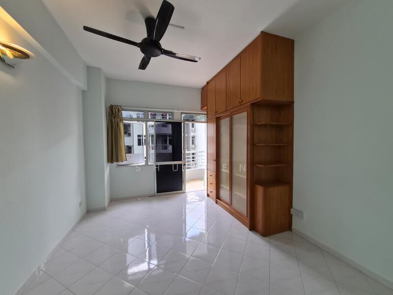 For Sale - Leader Garden