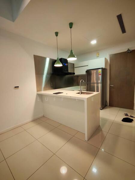 Untuk Disewa - M City