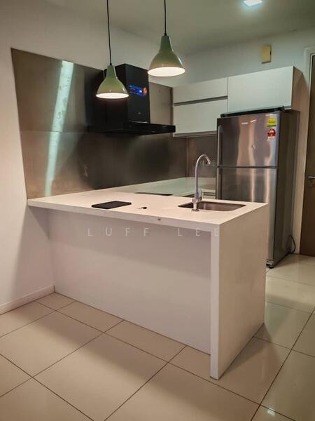 Untuk Disewa - M City