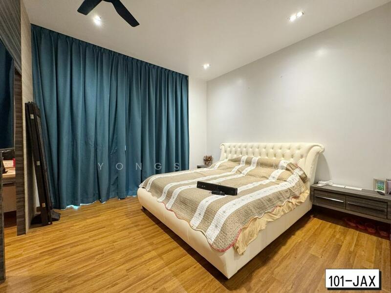 For Sale - DELORA BANDAR BUKIT RAJA KLANG DELORA