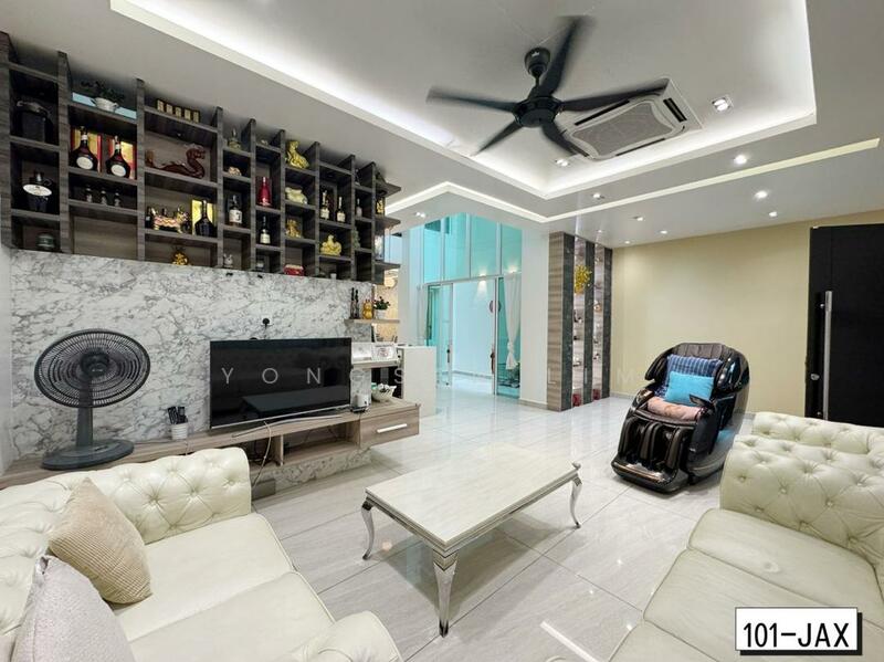 For Sale - DELORA BANDAR BUKIT RAJA KLANG DELORA