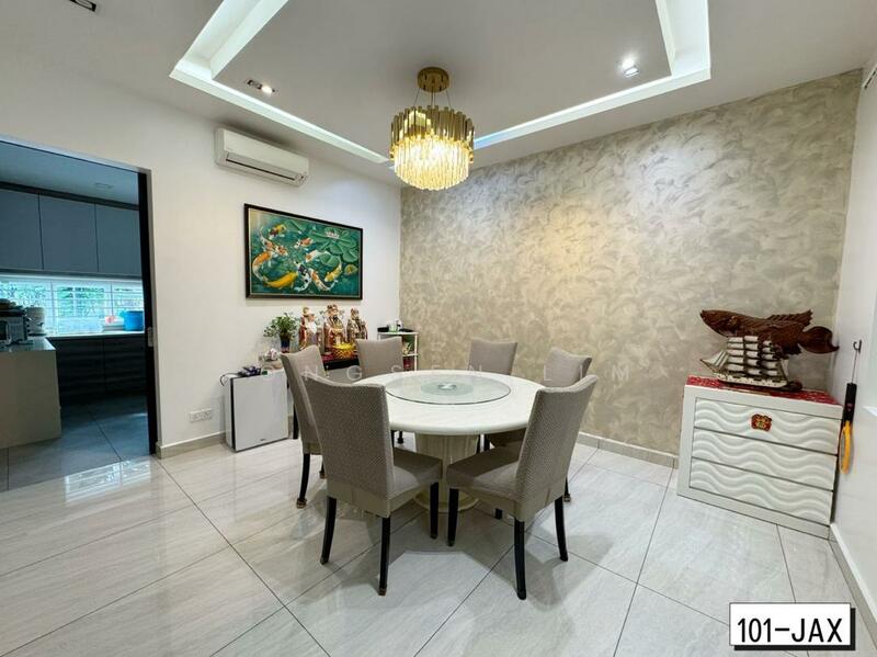 For Sale - DELORA BANDAR BUKIT RAJA KLANG DELORA