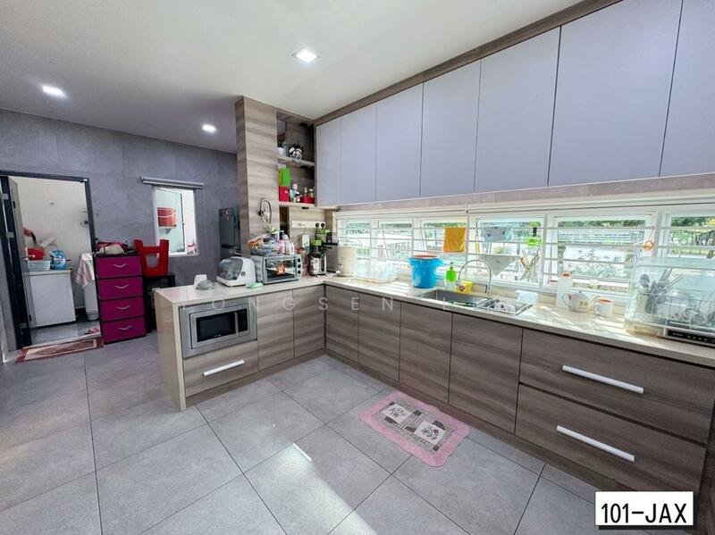 For Sale - DELORA BANDAR BUKIT RAJA KLANG DELORA